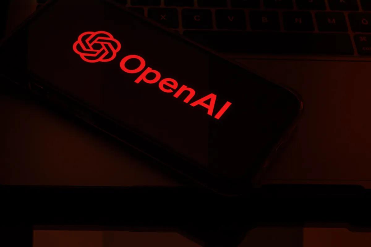 OpenAI закрывает аккаунты, связанные с предполагаемым китайским инструментом слежки