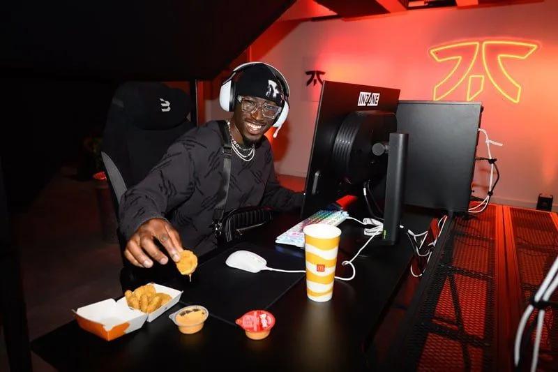 Fnatic и McDonald's UK запускают огненное партнерство с McSpicy® и Frank's RedHot®