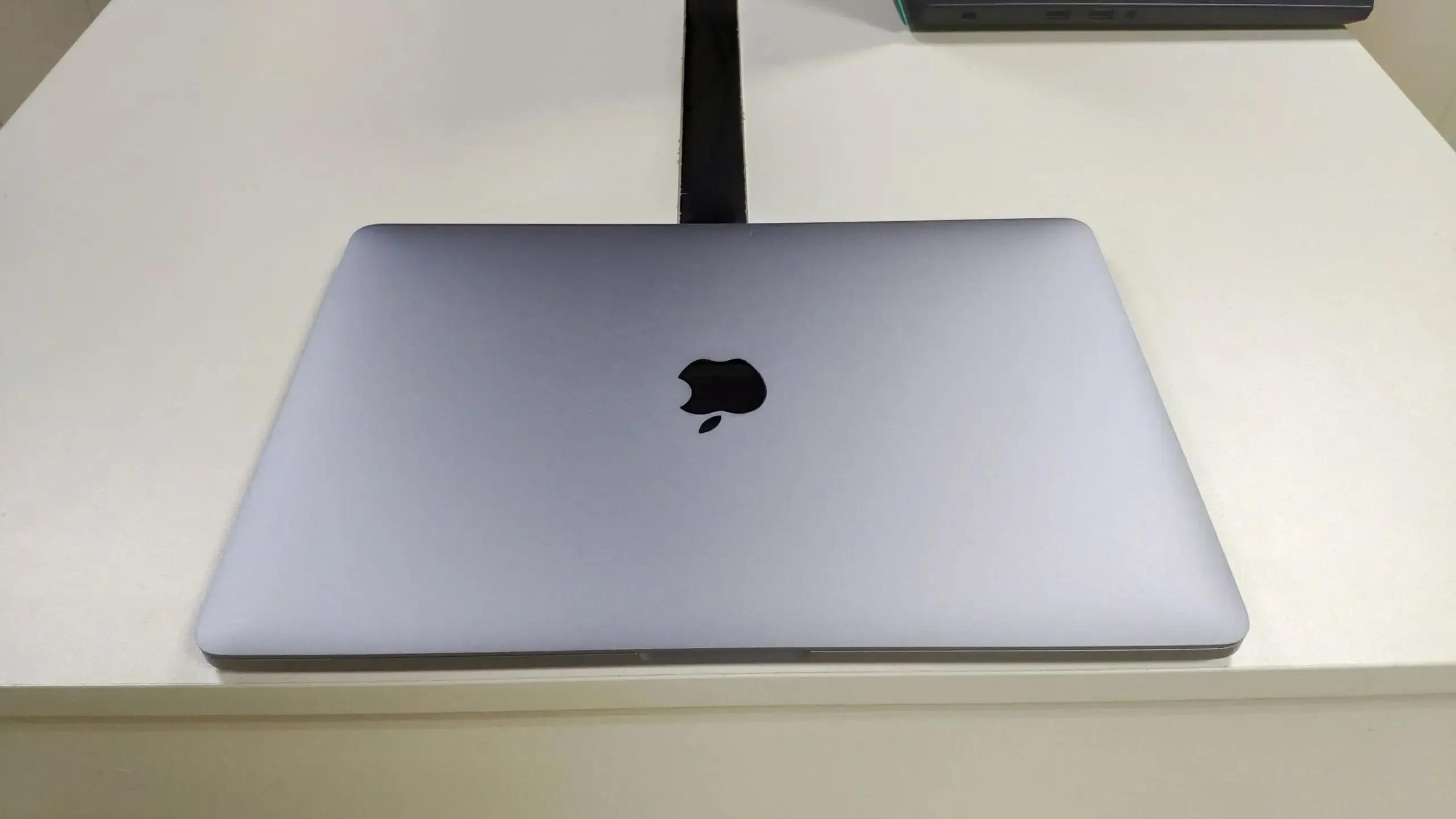 Сообщается, что Apple разрабатывает свой первый бюджетный Mac, который будет конкурировать с Chromebooks