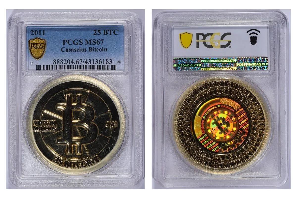 2 000 ультраредких BTC выходят из спящего режима: Две монеты Casascius активированы после 13 лет бездействия