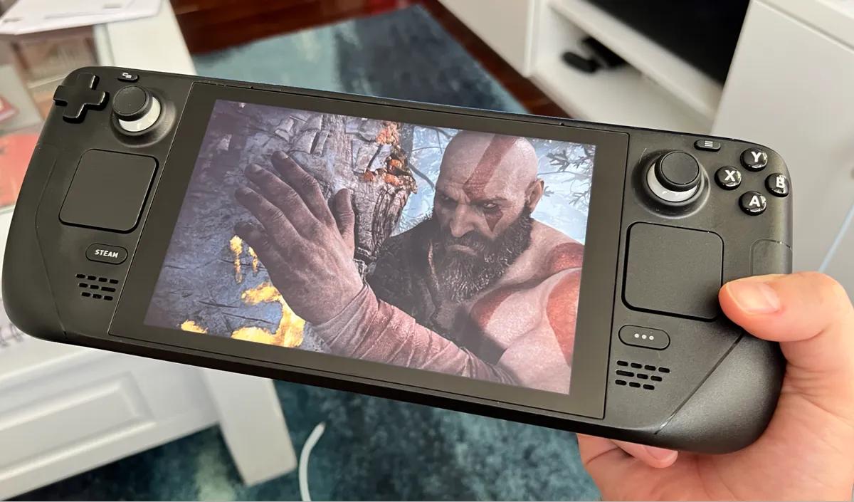 Компания Valve заявляет, что Steam Deck 2 всё ещё находится в активной разработке, но не называет дату релиза.