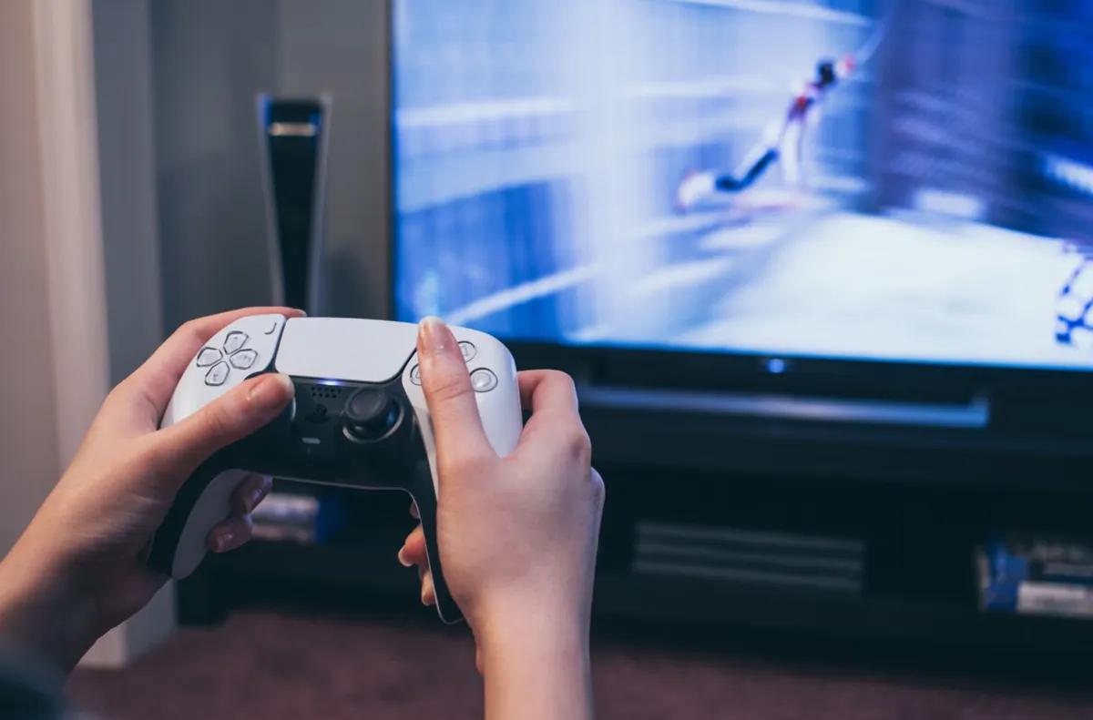 Игроки PlayStation 5 в замешательстве после того, как Sony ввела скрытые проверки DRM.