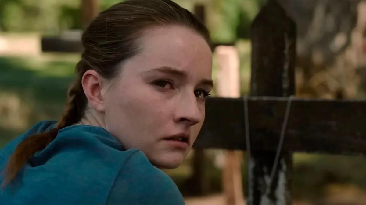 Съемки третьего сезона сериала «Одни из нас» от HBO приостановлены.