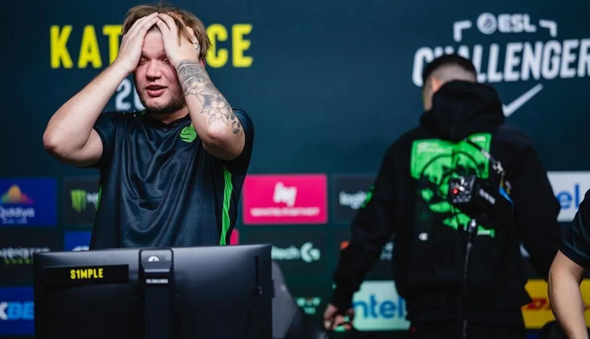 Федерация киберспорта Украины дисквалифицировала s1mple на один год.