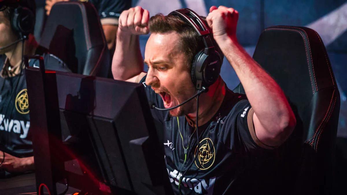 GeT_RiGhT покидает организацию Dignitas