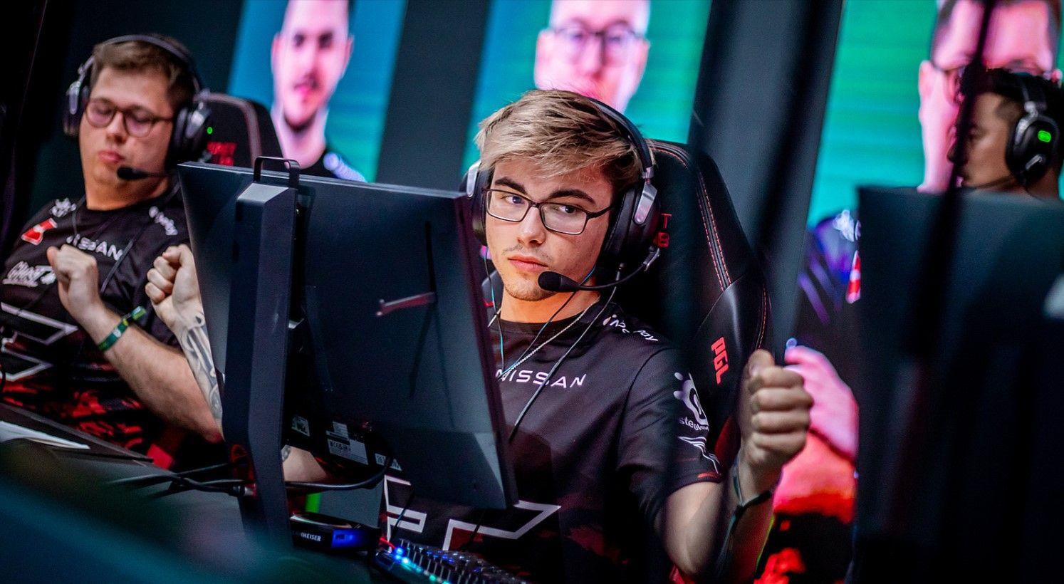 Twistzz о s1mple: "Его реакция на действия Valve действительно была менее чем идеальной"