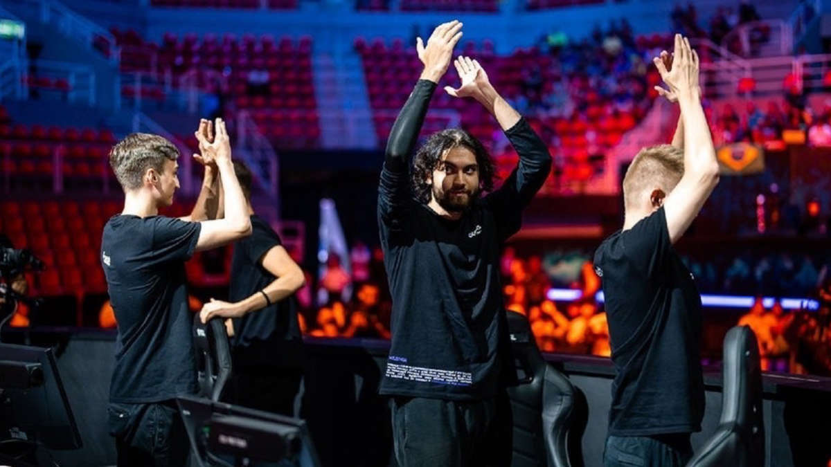 Outsiders обыгрывает OG в рамках IEM Katowice 2023